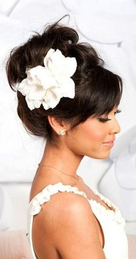 bridal-hairstyles-with-bangs-15_15 Bridal hairstyles with bangs