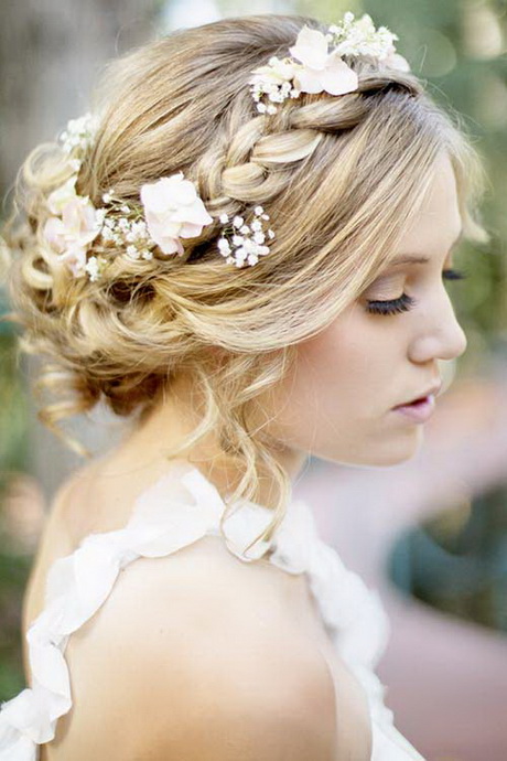 bridal-hairstyles-with-flowers-40_2 Bridal hairstyles with flowers
