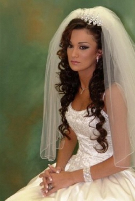 bridal-hairstyles-with-veil-and-tiara-50-7 Bridal hairstyles with veil and tiara