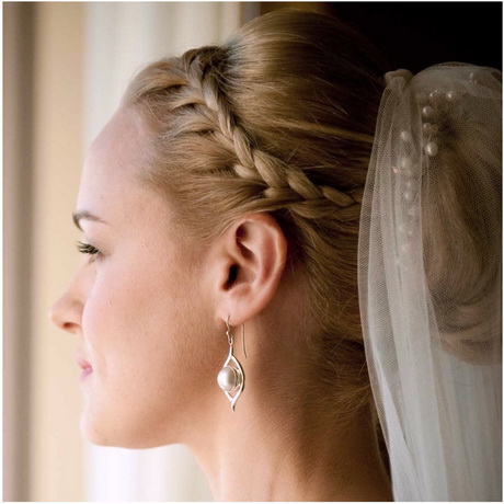 bridal-hairstyles-with-veil-and-tiara-50-8 Bridal hairstyles with veil and tiara