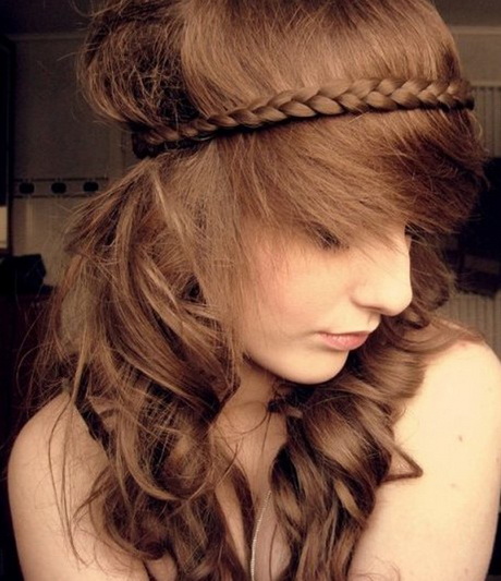 cute-hairstyles-with-braids-99_6 Cute hairstyles with braids