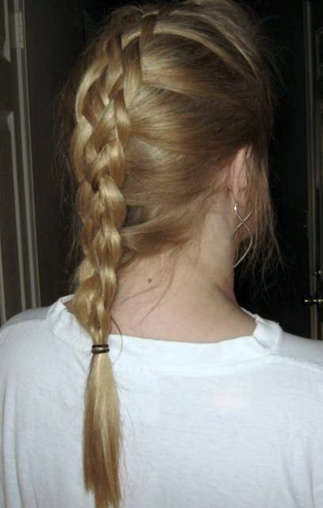 french-braid-hairstyle-75_11 French braid hairstyle