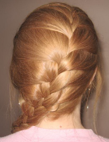 french-braid-hairstyle-75_12 French braid hairstyle