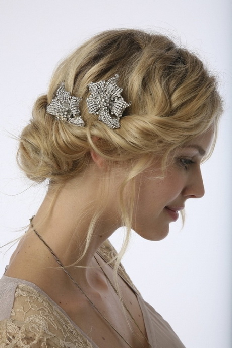 hairstyles-for-bride-40_16 Hairstyles for bride