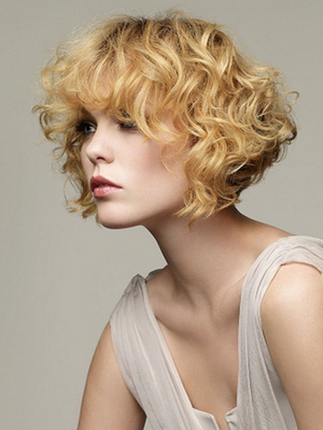 hairstyles-for-short-naturally-curly-hair-35_6 Hairstyles for short naturally curly hair