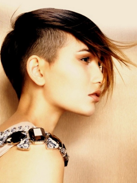 half-shaved-hairstyles-for-women-86_3 Half shaved hairstyles for women