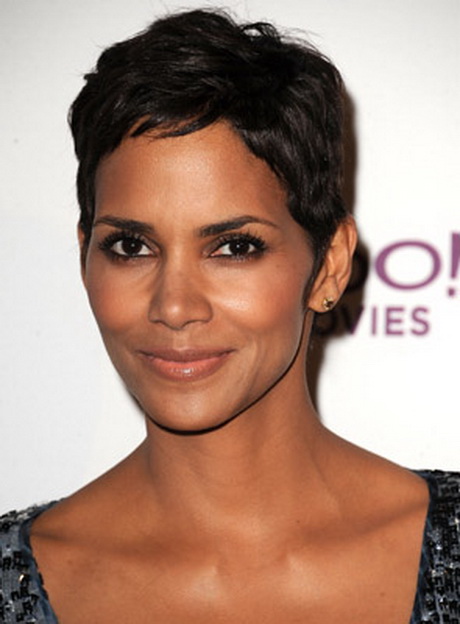halle-berry-pixie-haircut-25_5 Halle berry pixie haircut