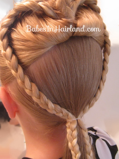 heart-braid-hairstyle-44_2 Heart braid hairstyle