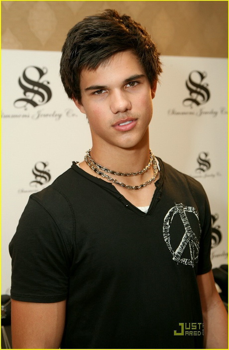 jacob-black-hairstyle-51_3 Jacob black hairstyle