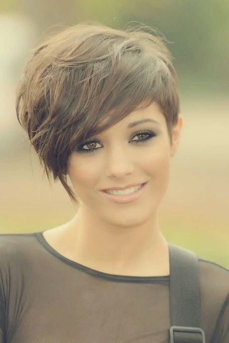 latest-hairstyles-for-short-hair-girls-15_17 Latest hairstyles for short hair girls