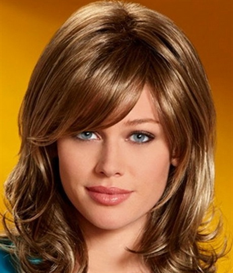 long-layered-haircuts-with-side-swept-bangs-59_14 Long layered haircuts with side swept bangs
