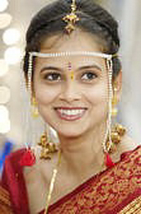 maharashtrian-bridal-hairstyle-52_13 Maharashtrian bridal hairstyle