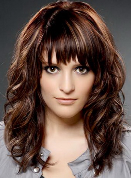 medium-length-hairstyles-with-layers-and-bangs-70-9 Medium length hairstyles with layers and bangs