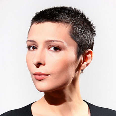 Pictures of super short haircuts for women Pictures of super short haircuts for women