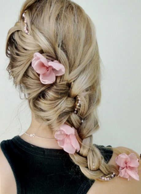 romantic-braided-hairstyles-44_14 Romantic braided hairstyles