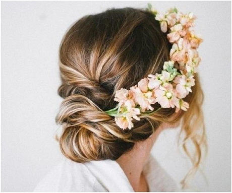 romantic-bridal-hairstyles-90_8 Romantic bridal hairstyles