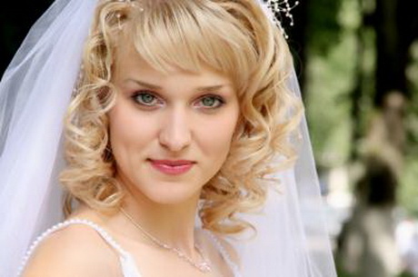 short-curly-bridal-hairstyles-37-12 Short curly bridal hairstyles