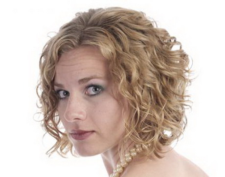 short-curly-perm-hairstyles-81_12 Short curly perm hairstyles