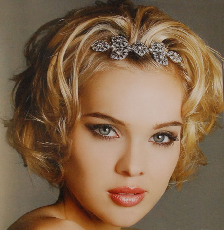 short-hair-styles-for-brides-45_2 Short hair styles for brides