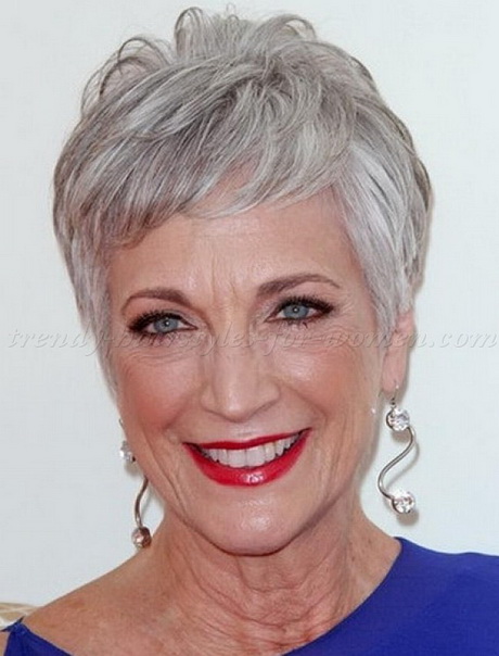 short-hair-styles-for-grey-hair-82_17 Short hair styles for grey hair