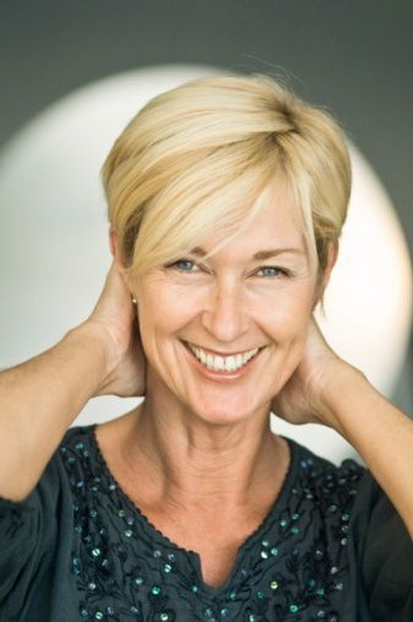 short-hair-styles-for-older-women-with-fine-hair-53_3 Short hair styles for older women with fine hair