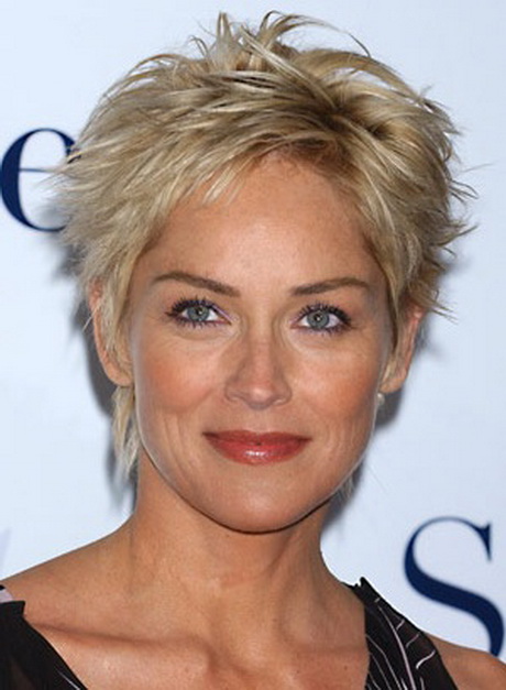 short-hair-styles-for-women-over-50-round-face-73_14 Short hair styles for women over 50 round face
