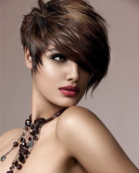 Latin Women Hairstyles 68