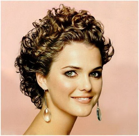 short-hairstyle-for-curly-hair-women-57_11 Short hairstyle for curly hair women