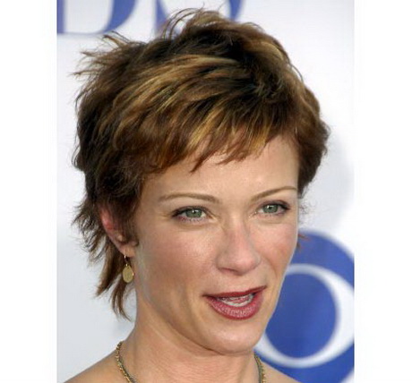 short-hairstyles-for-women-in-their-40s-18 Short hairstyles for women in their 40s