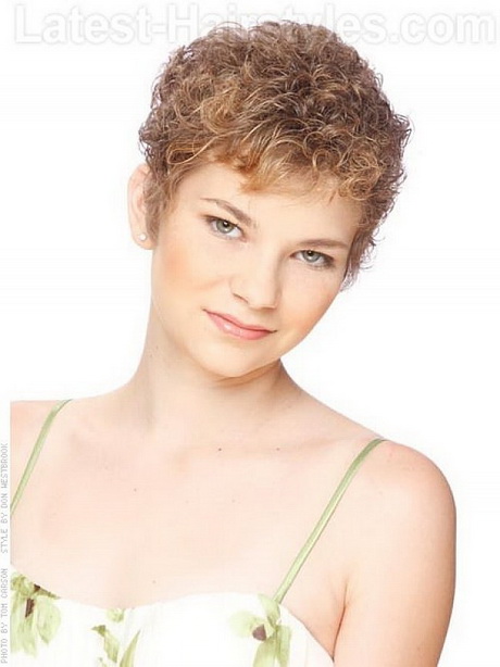 very-short-naturally-curly-hairstyles-45_16 Very short naturally curly hairstyles