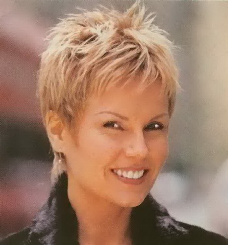 best-short-hairstyles-for-women-over-40-77 Best short hairstyles for women over 40