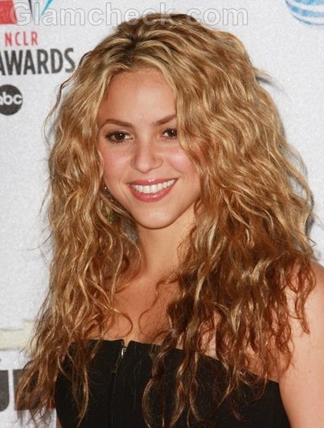 curly-and-wavy-hairstyles-08_16 Curly and wavy hairstyles