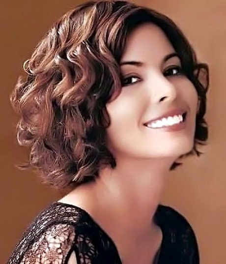 easy-short-curly-hairstyles-32_19 Easy short curly hairstyles