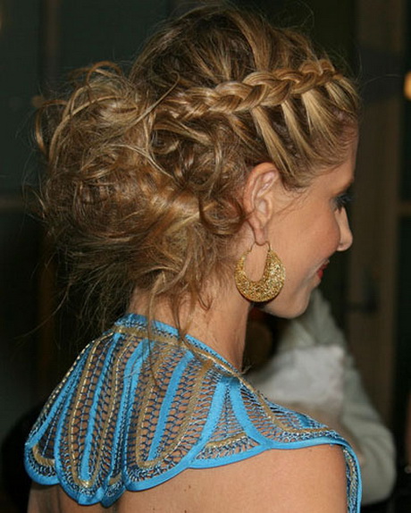 french-braid-prom-hairstyles-98_15 French braid prom hairstyles