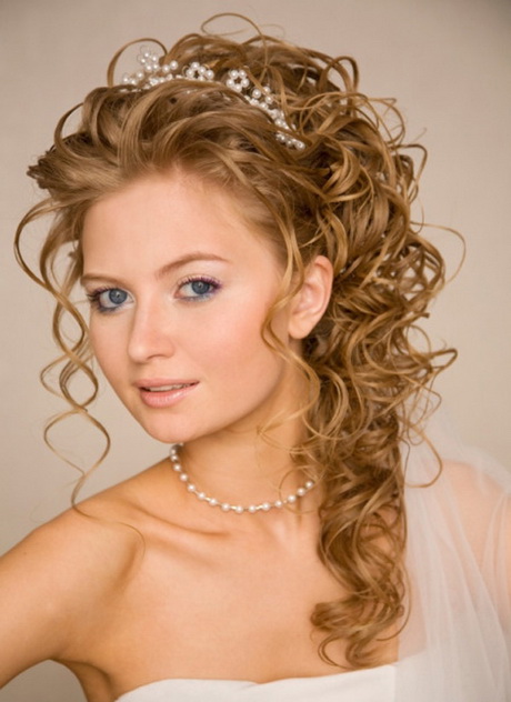 great-hairstyles-for-curly-hair-44_10 Great hairstyles for curly hair