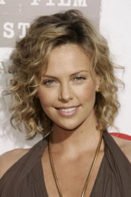 images-of-medium-length-hairstyles-95_12 Images of medium length hairstyles