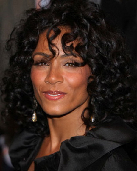 long-curly-hairstyles-for-black-women-28_13 Long curly hairstyles for black women