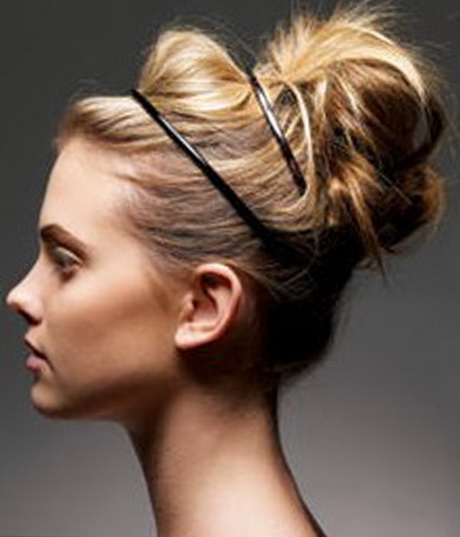 medium-length-hairstyle-updos-97_19 Medium length hairstyle updos