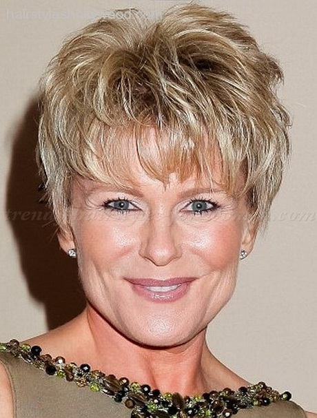 over-50-short-hairstyles-women-40_5 Over 50 short hairstyles women