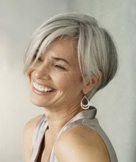 short-gray-hairstyles-for-women-87_3 Short gray hairstyles for women