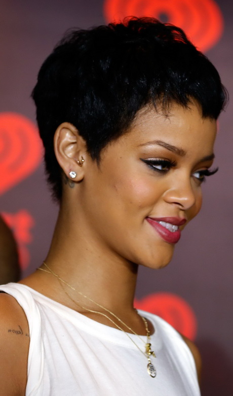 short-hairstyles-for-black-women-with-oval-faces-44_2 Short hairstyles for black women with oval faces