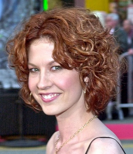 short-naturally-curly-hairstyles-for-women-58_16 Short naturally curly hairstyles for women