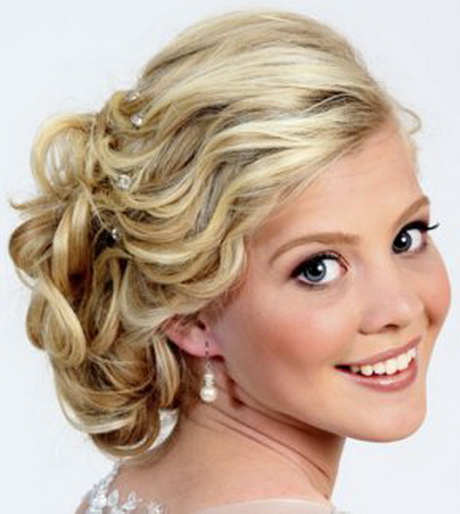 trendy-prom-hairstyles-99_18 Trendy prom hairstyles