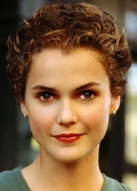 very-short-hairstyles-for-women-with-round-faces-08_12 Very short hairstyles for women with round faces