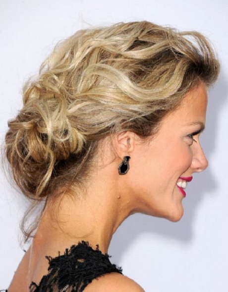 wedding-hairstyles-for-long-hair-updos-11_10 Wedding hairstyles for long hair updos