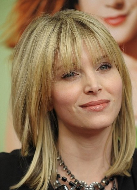 medium-length-hairstyles-with-bangs-12_14 Medium length hairstyles with bangs