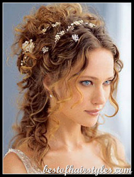 wedding-hairstyles-for-curly-hair-46_6 Wedding hairstyles for curly hair