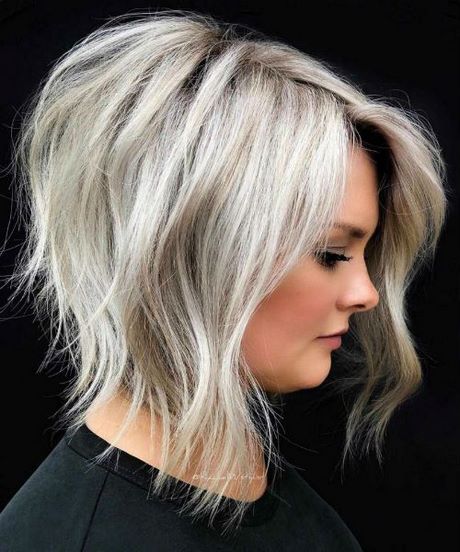2020-short-hairstyles-for-round-faces-46_17 2020 short hairstyles for round faces
