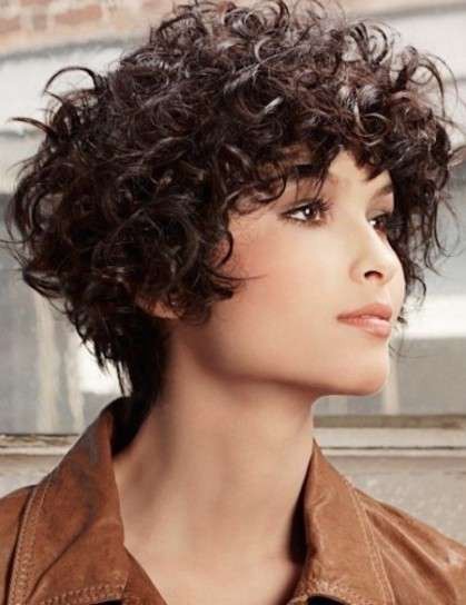 curly-short-hairstyles-2020-31 Curly short hairstyles 2020