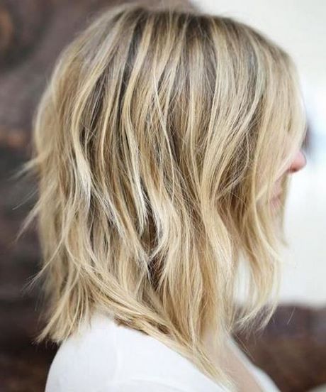 layered-haircuts-for-medium-hair-2020-68_18 Layered haircuts for medium hair 2020